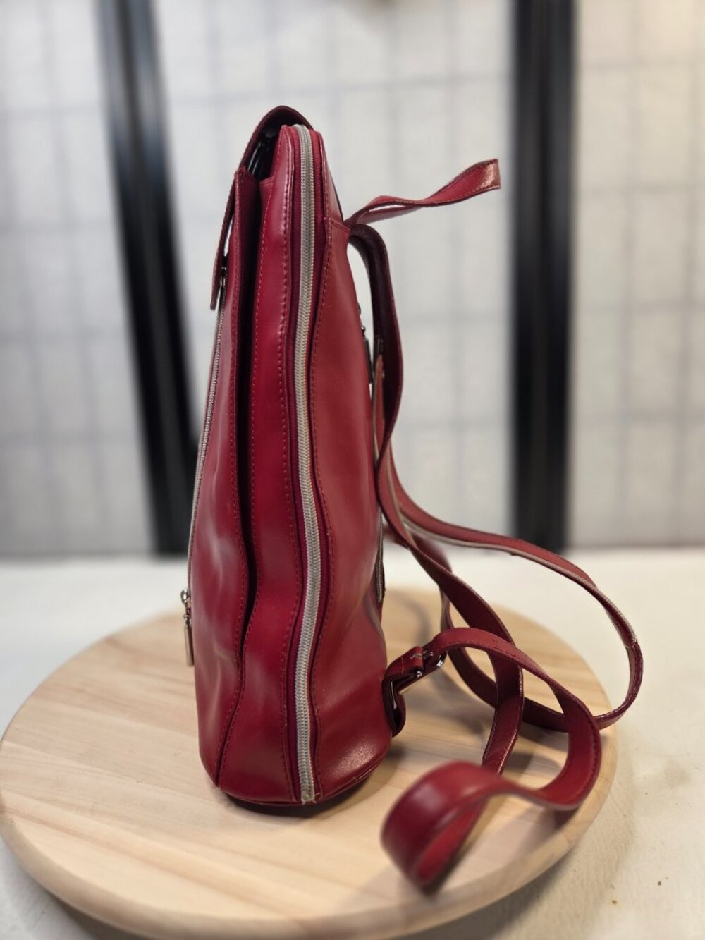 Wilson Leather Pelle Studio 90's Red Leather Sling Backpack Purse Women Medium - Picture 2 of 16